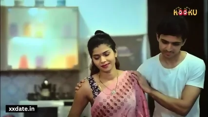 Boss  ke sath office me chudai jor se bitha kar - Vidéo premium HD - MILF | Skiny Miss
