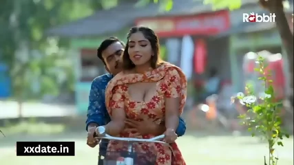DESI MILF MALKIN SEX ENJOYING HARDCORE SEX WITH SERVANT - Vidéo premium HD - Amateur | Skiny Miss