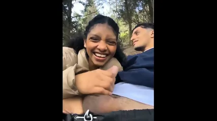 Cute Ebony Petite Girl Giving Blowjob Outdoor And Boob Sucking - Video Porno Gratuite HD | Jeux de Rue