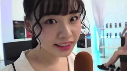 Try An Ultra-Thin Condom Immediately In The Saddle Showroom [Decensored] - Porno Japonais - JAV en HD | Jeux de Rue