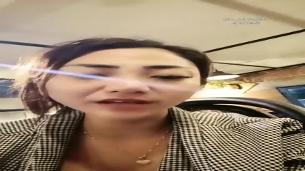 Ayune rek maen dildo pink di toilet Indonesia 29mnt 182 - Vidéo premium HD - Amateur | Skiny Miss
