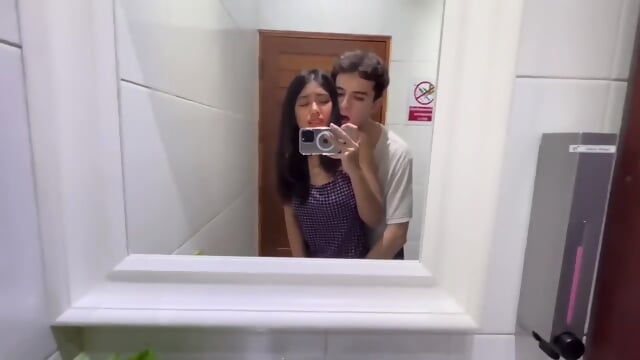 Real Brother Sister Home Toilet Sex Mms - Videos Film Porno Pov Francais Gratuites HD | Jeux de Rue