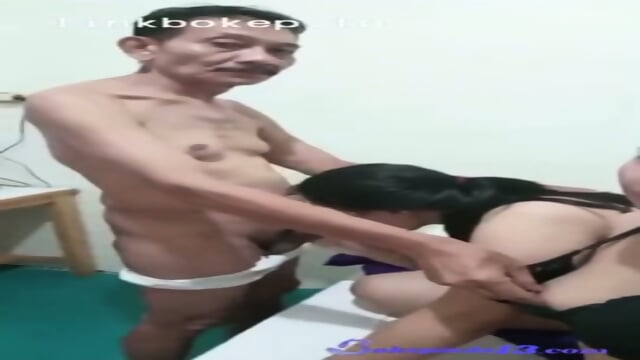 Mertua nakal ngentot dua ponakan binal (Rajshot - Free Ebony HD Videos | Jeux de Rue