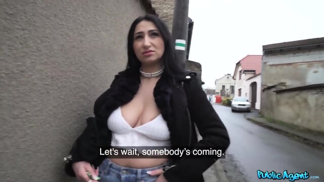 French Beurette/arab Didi Zerati Fucked For Cash - Porno en Plein Air et Exterieur | Jeux de Rue